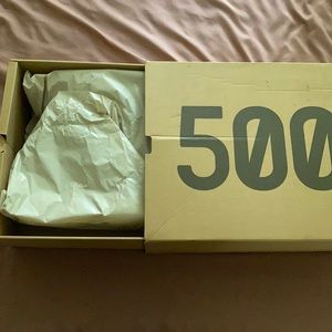 Authentic Yeezy 500 size 10 men’s